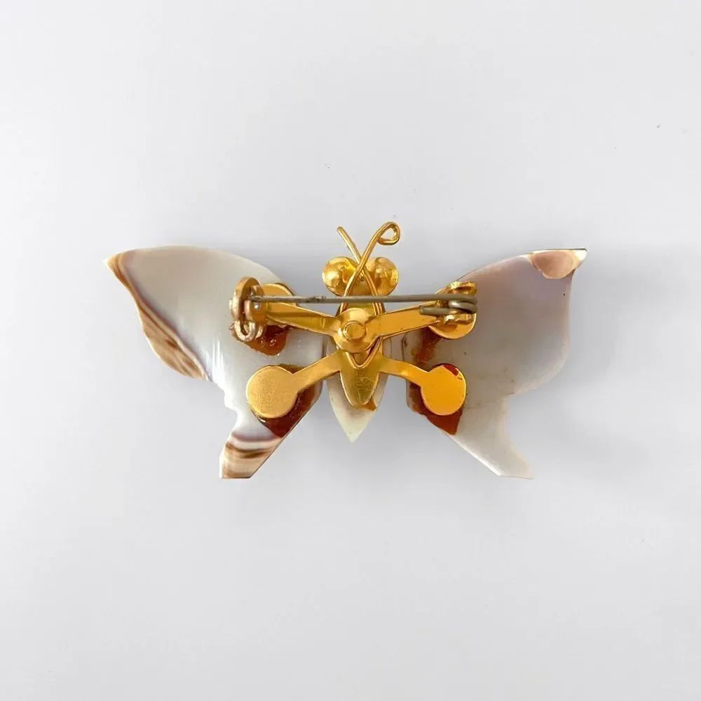 Vintage Shell Butterfly Pin - Picture 4 of 4